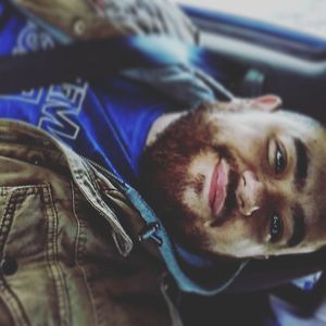 Meet your Posher, Moises